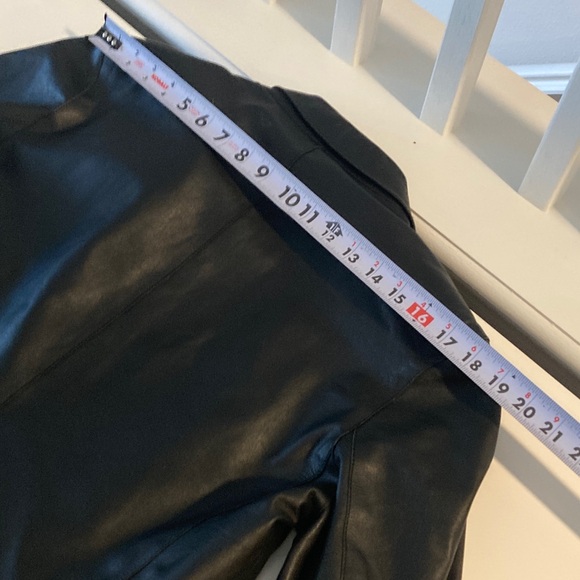 Vintage Gap Black Leather Four Button Blazer 90s Size Medium - Picture 10 of 10